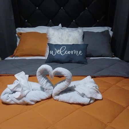Tashari-Dae Inn Luxury Suite Мандевил Екстериор снимка